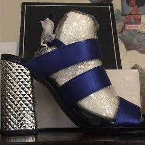 💙NWT Qupid Burch-05 3 Strap Heels Cobal Blue Satin Heels 💙